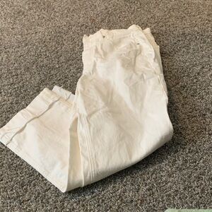 Women’s White Pants